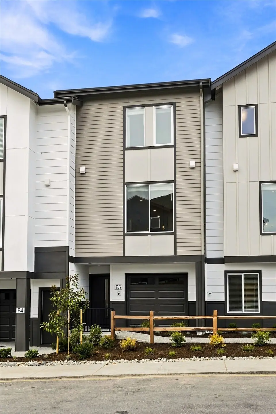 16202 Manor Way #E2, Lynnwood, WA 98087 - #1