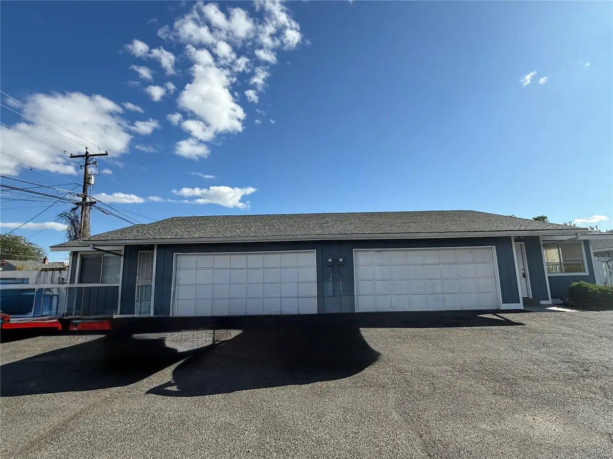 1007 S 17th Avenue, Yakima, WA 98902 - #1