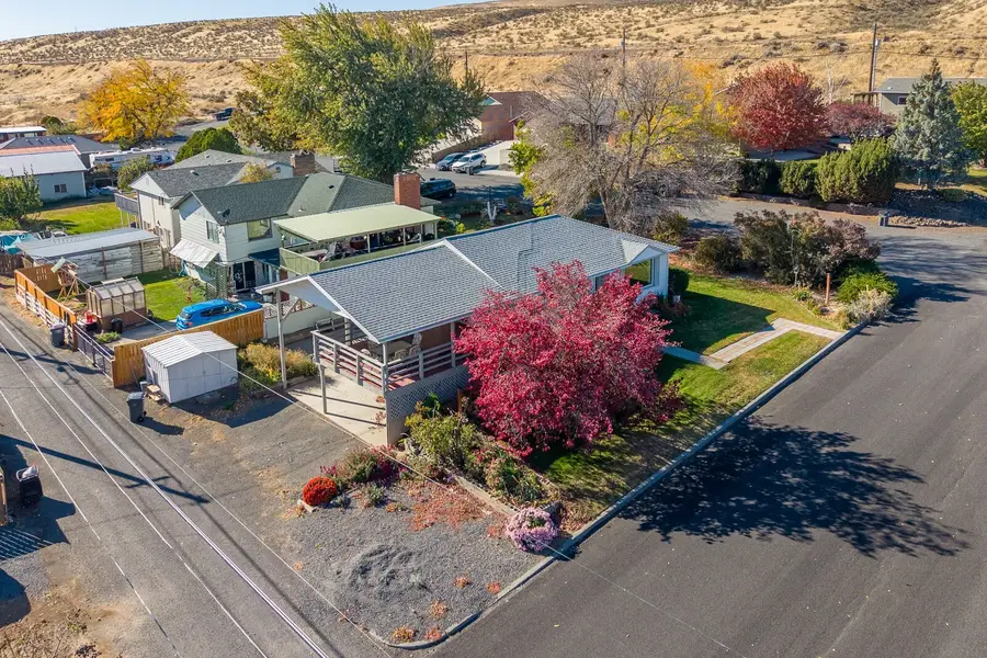 348 14th Avenue Sw, Ephrata, WA 98823 - #2