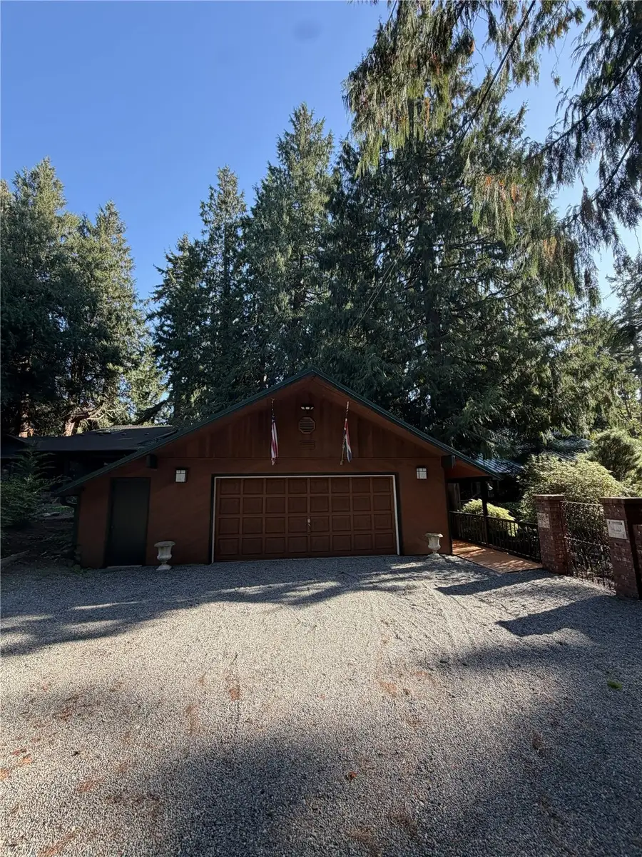 16805 6th Avenue Sw, Seattle, WA 98166 - #3