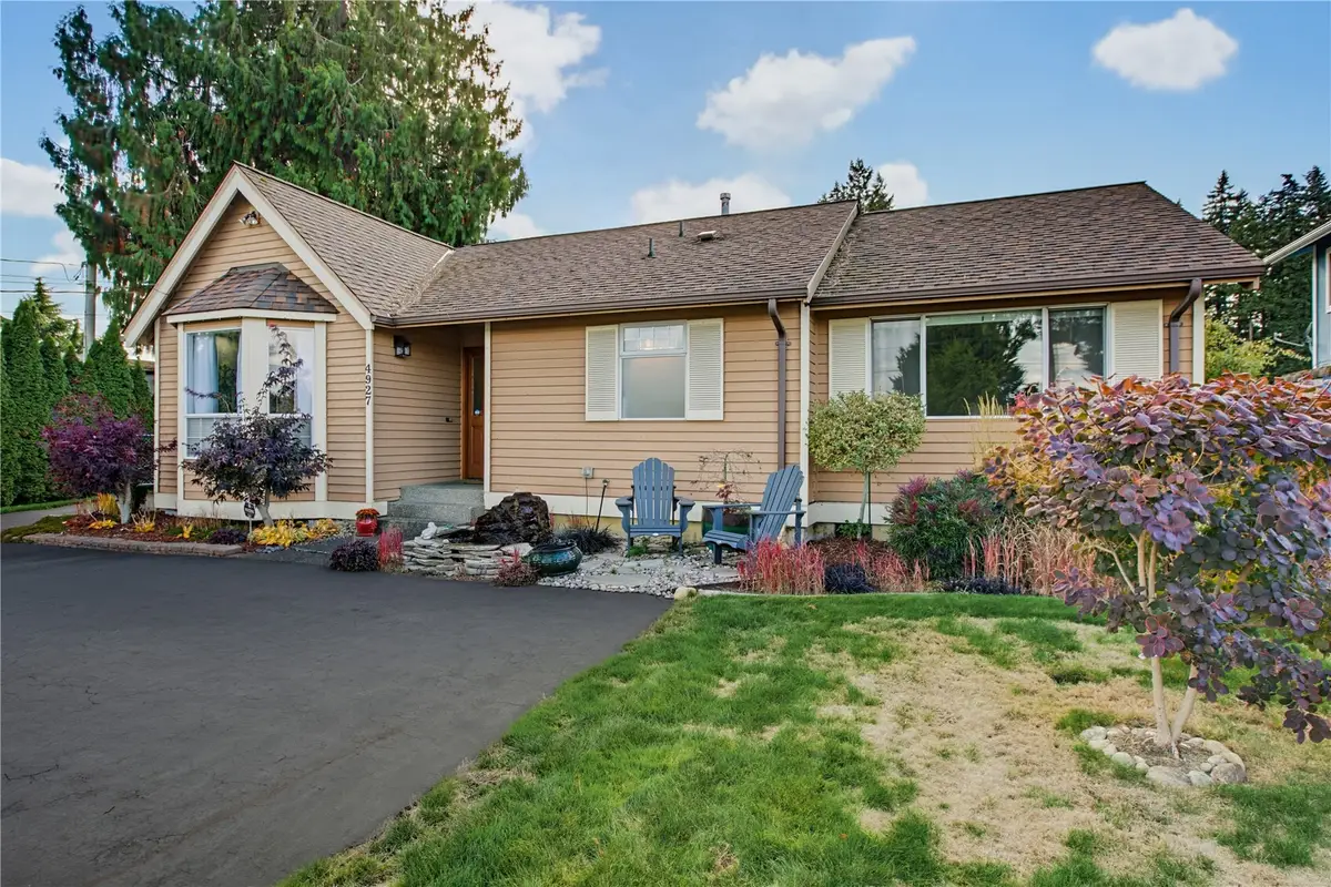 4927 N Island Drive E, Bonney Lake, WA 98391 - #1