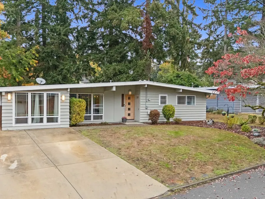 15718 NE 1st Place, Bellevue, WA 98008 - #3