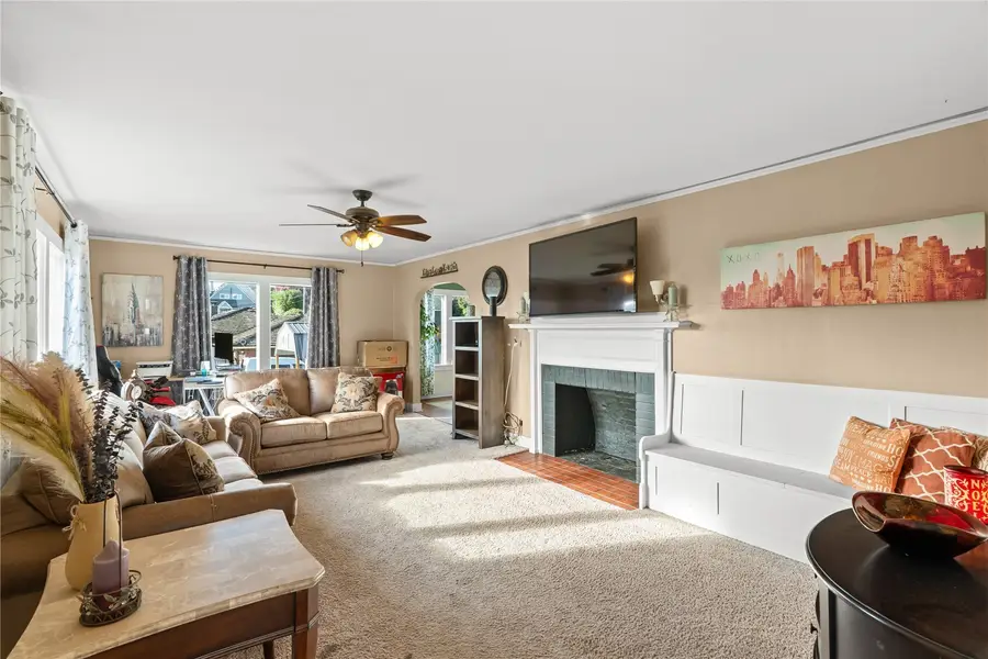 410 Simpson Avenue, Aberdeen, WA 98520 - #3