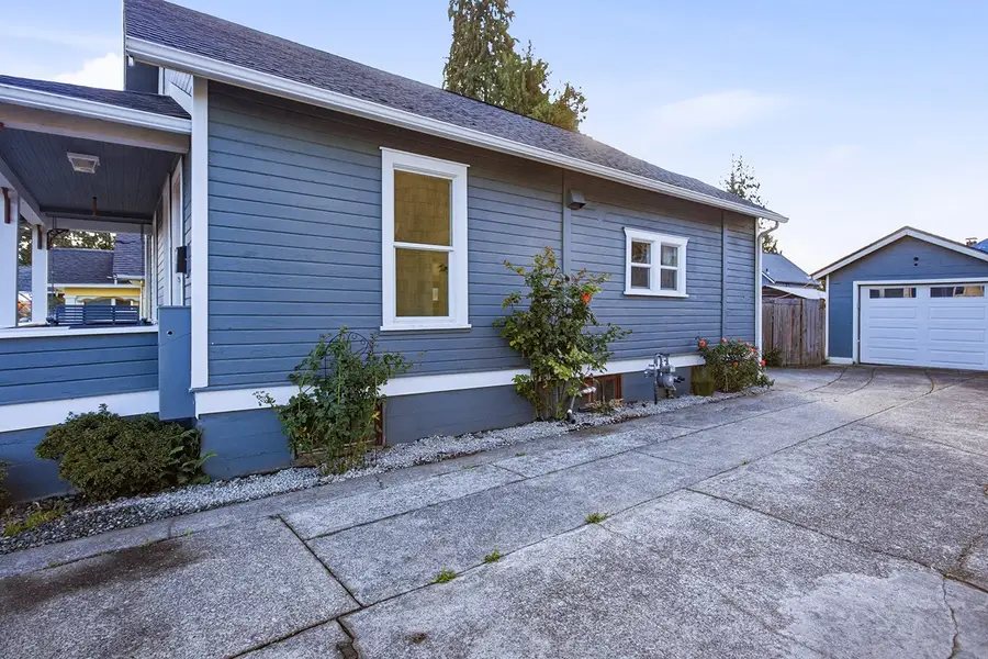 1219 9th Street, Bremerton, WA 98337 - #3