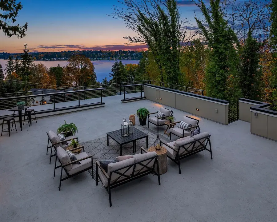 10715 Lake View Drive, Lake Stevens, WA 98258 - #2