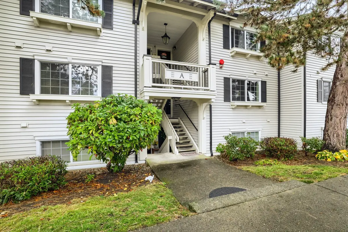 12404 E Gibson Road #A203, Everett, WA 98204 - #1
