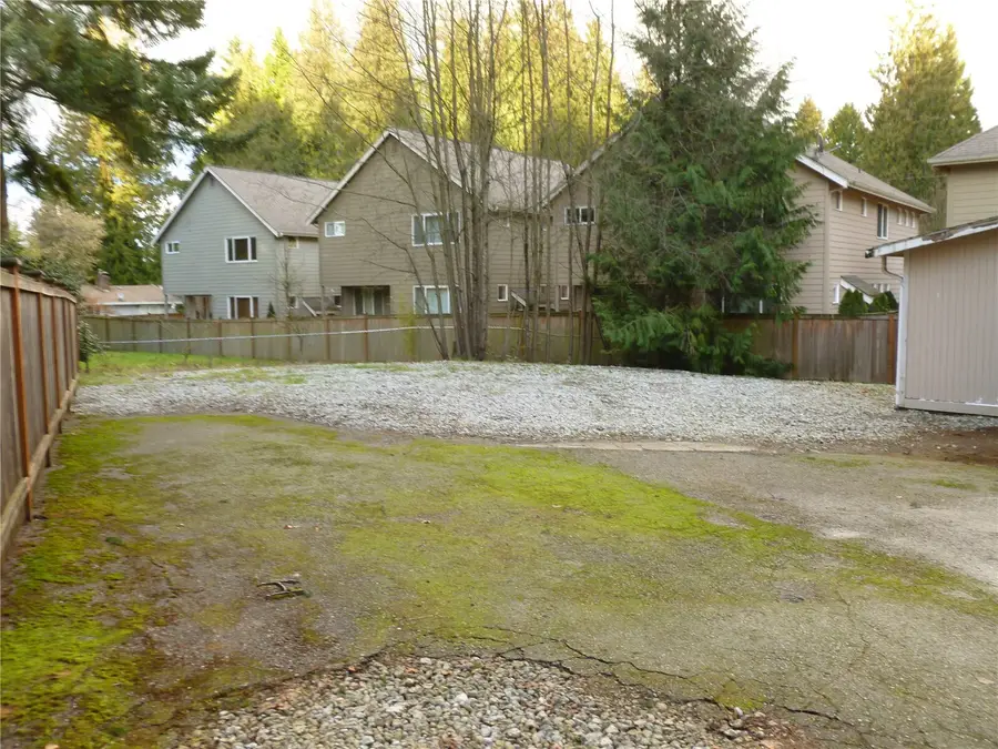 916 Bing Road, Lynnwood, WA 98036 - #2