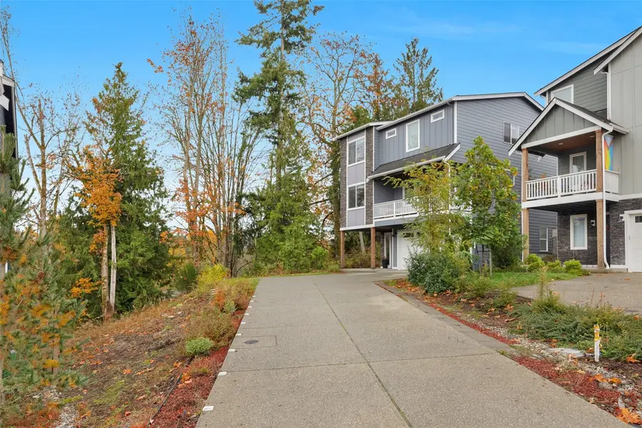 6831 88th Drive Ne, Marysville, WA 98270 - #3