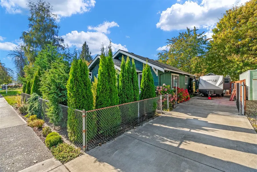 427 15th Avenue, Longview, WA 98632 - #2
