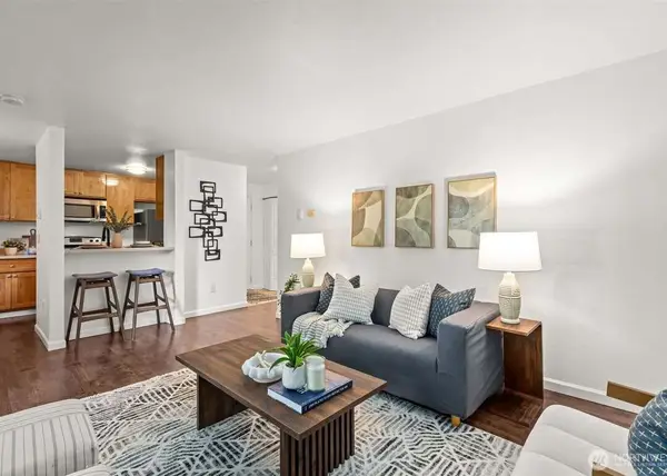 4601 SW 320th St, Federal Way, WA 98023