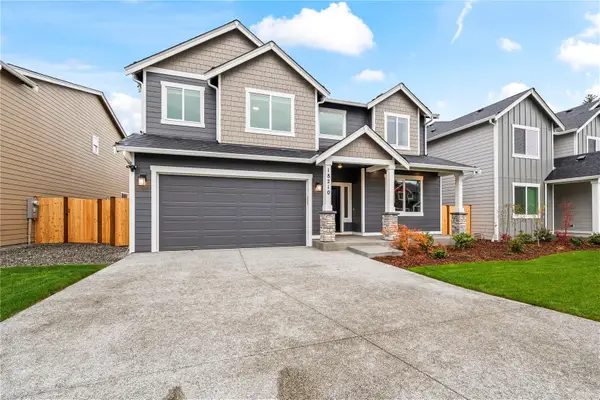 18210 37th Avenue E, Tacoma, WA 98446