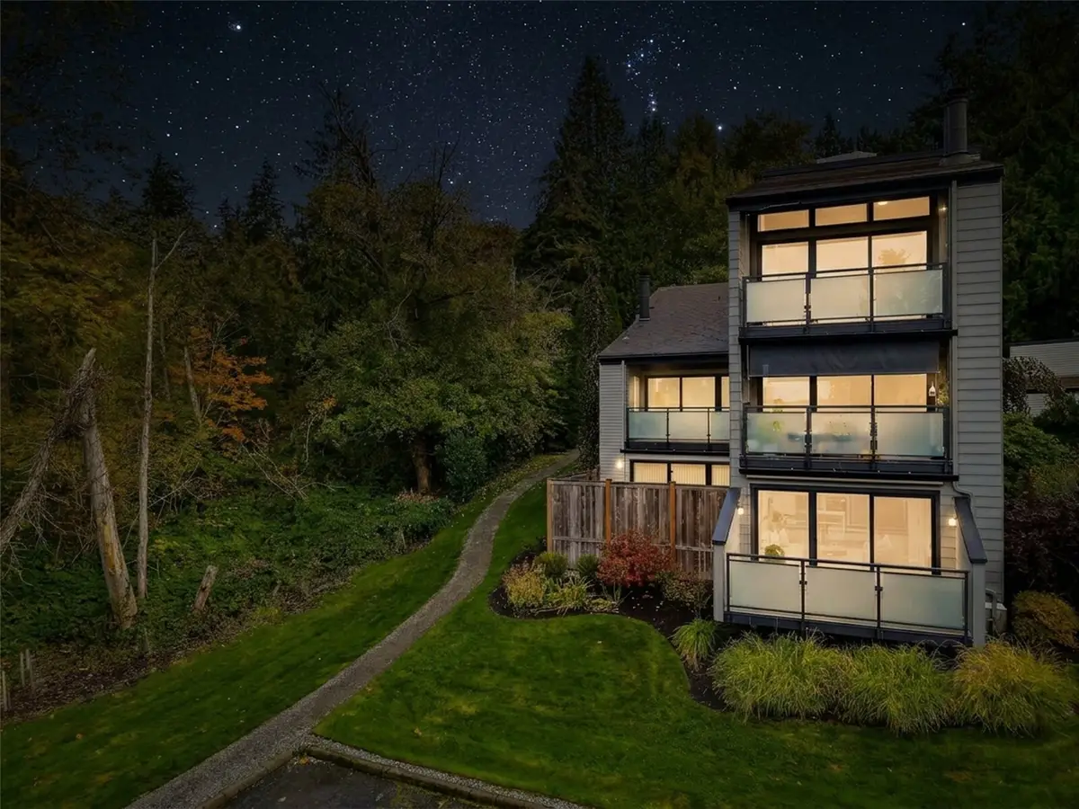 11230 NE 68th Street #C, Kirkland, WA 98033 - #1