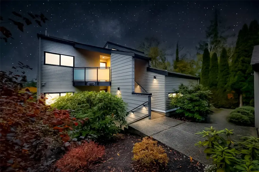 11230 NE 68th Street #C, Kirkland, WA 98033 - #2