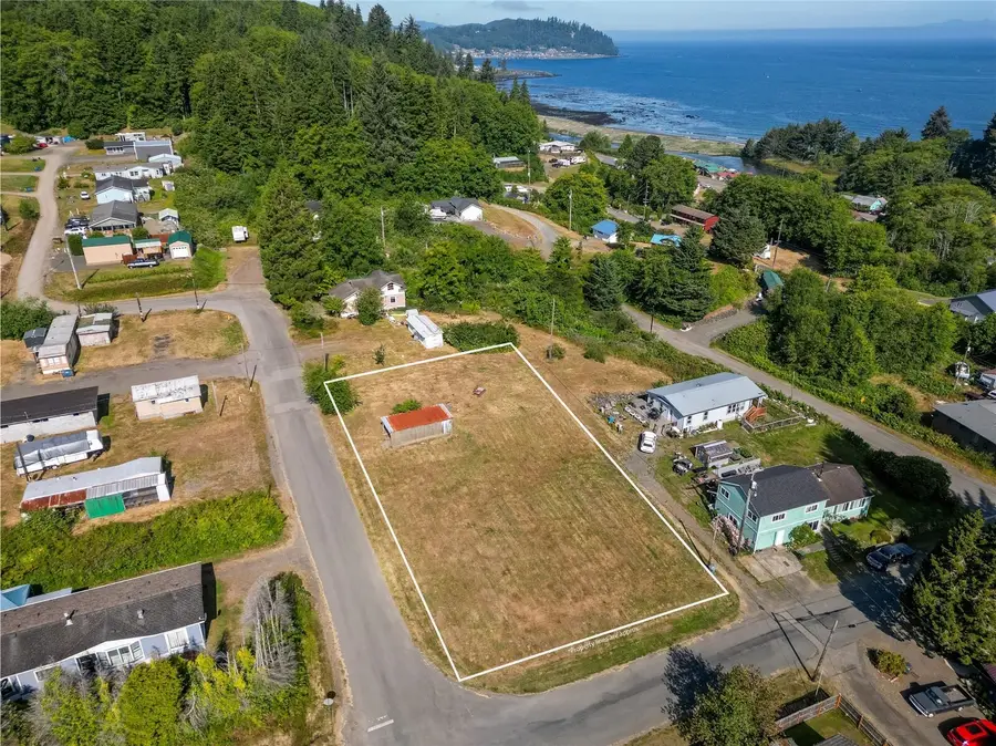 110 8th Street, Clallam Bay, WA 98326 - #3