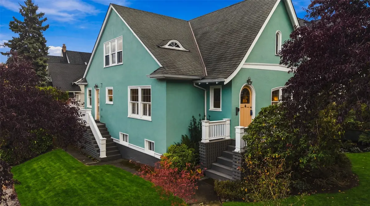 2356 Federal Avenue E, Seattle, WA 98102 - #1