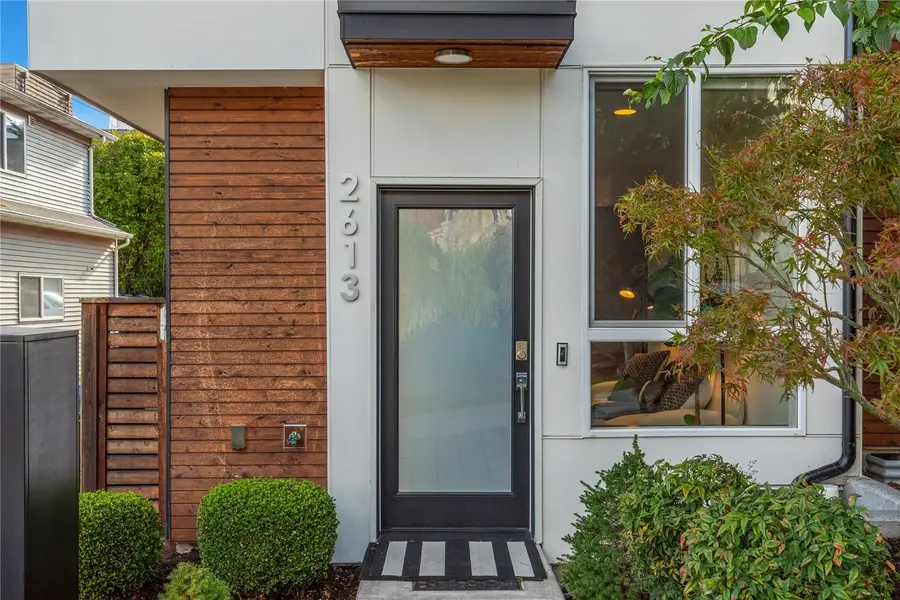 2613 E Thomas Street, Seattle, WA 98112 - #2