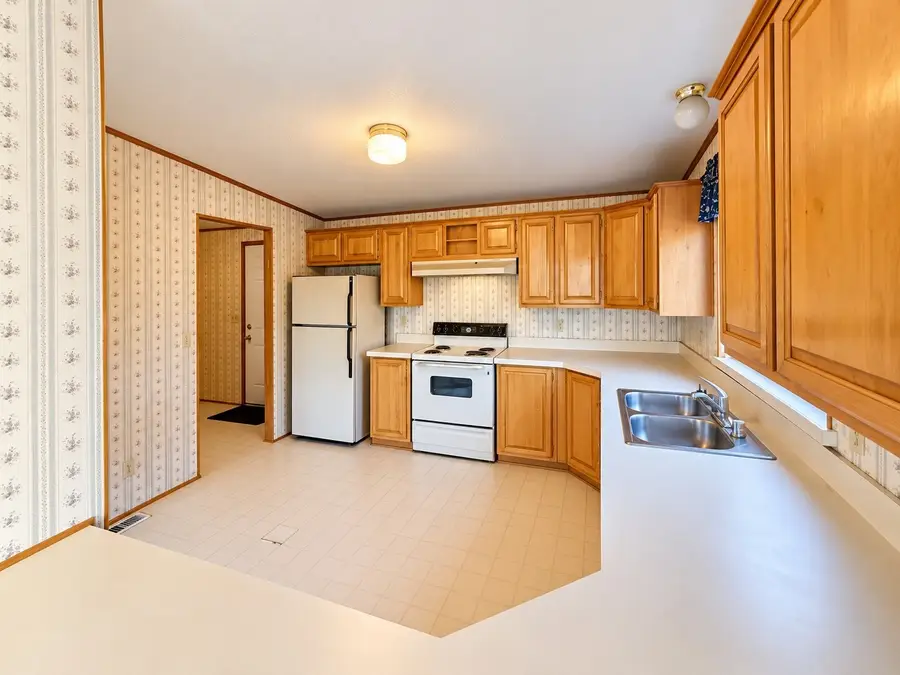 4834 Viking Road Ne, Moses Lake, WA 98837 - #2