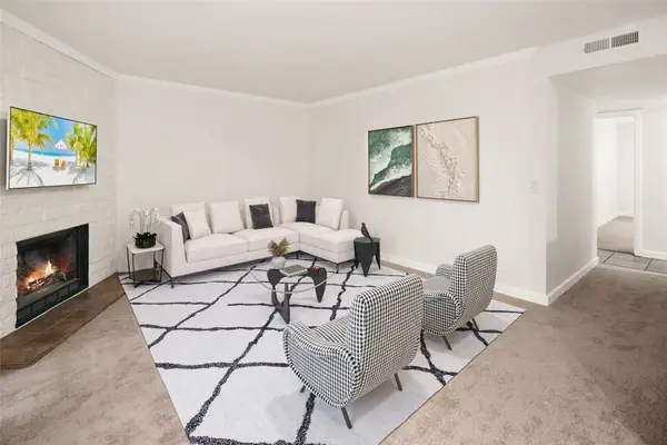 14014 Juanita Drive Ne #B2, Kirkland, WA 98034