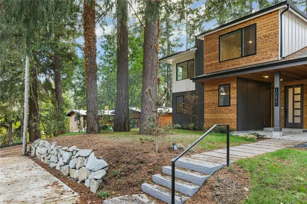 10827 104th Avenue Ne, Kirkland, WA 98033