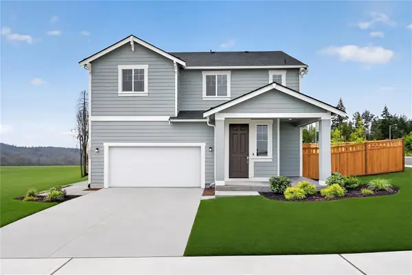 17947 141st Avenue Ct E, Puyallup, WA 98374