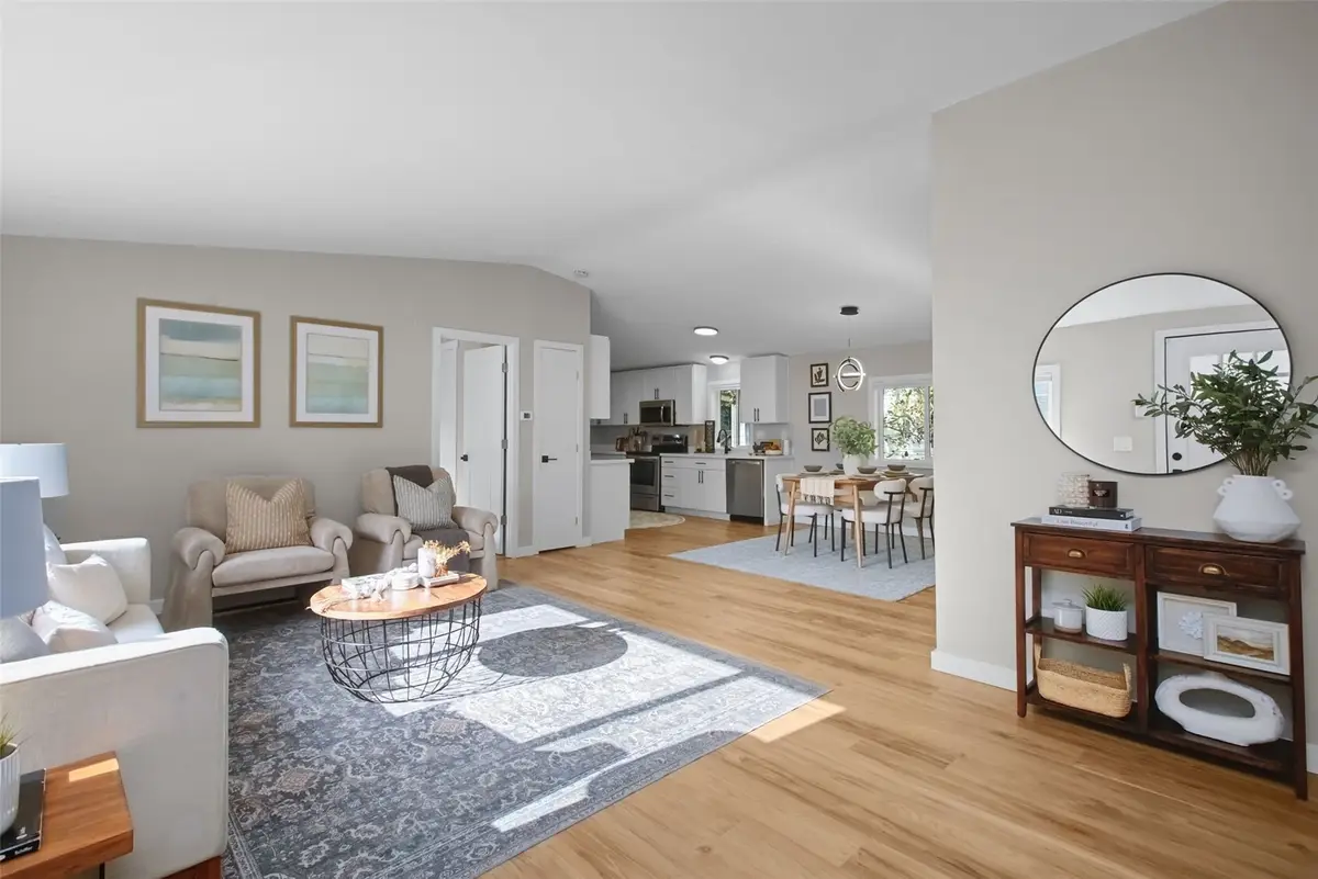 20500 32nd Drive Se, Bothell, WA 98012 - #1