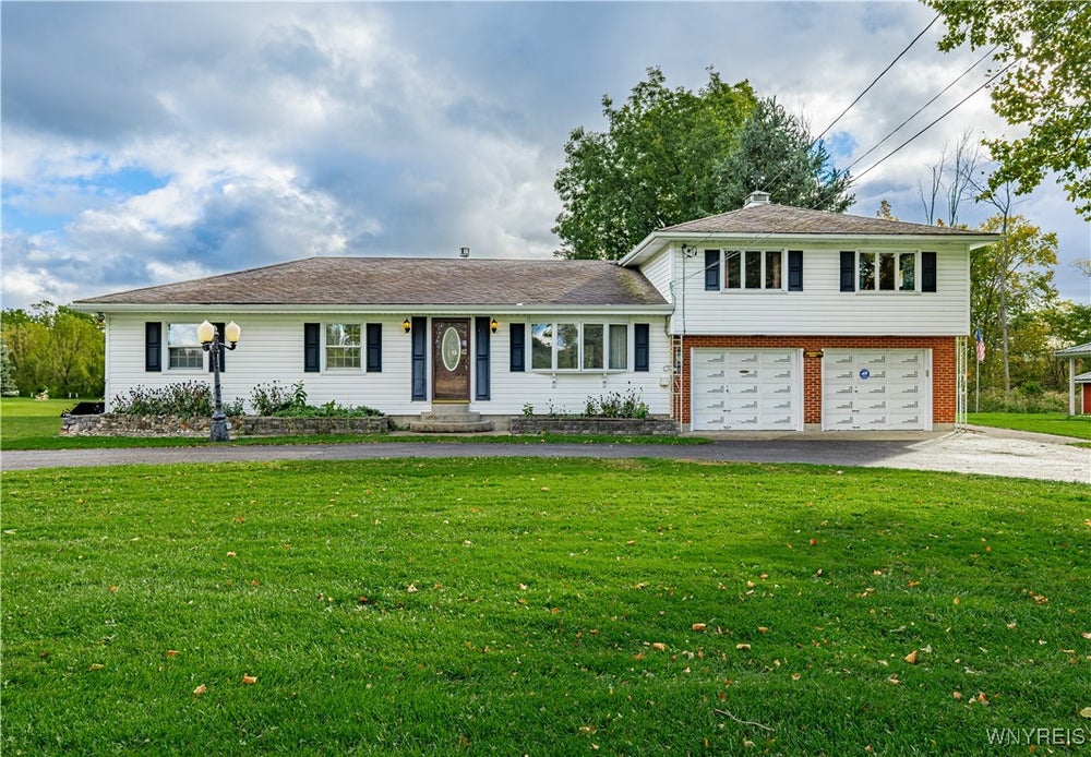 3481 Porter Center Road, Ransomville, NY 14131 BHGRE