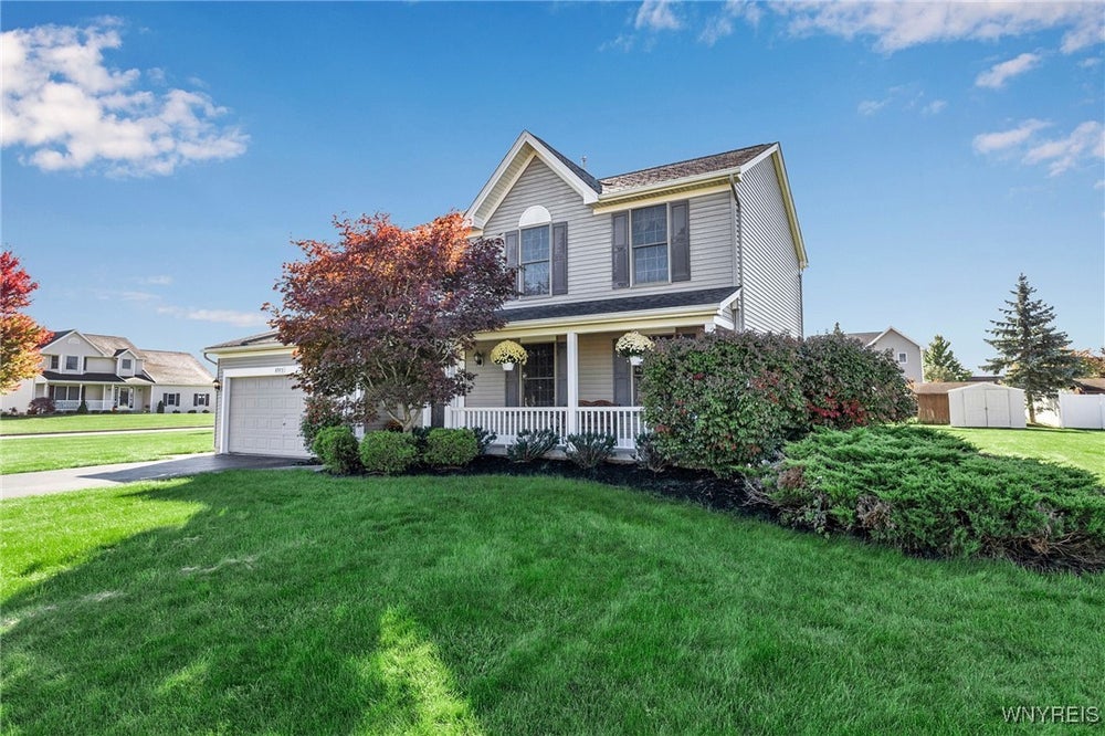 8973 Amy Leigh Lane, Clarence Center, NY 14032 BHGRE