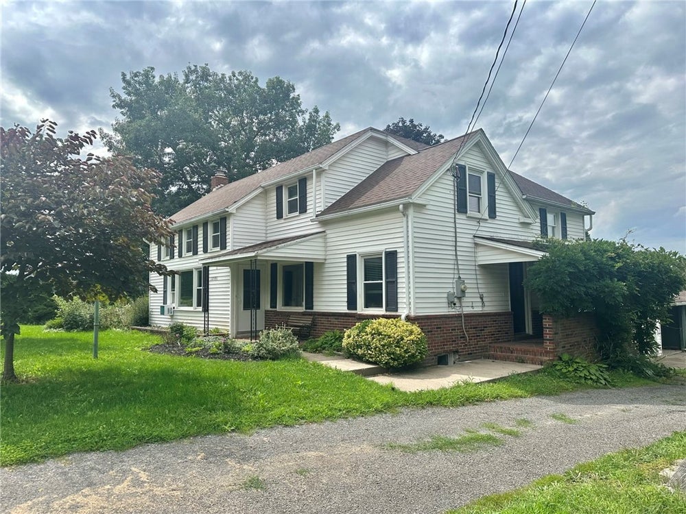 10591 Ridge Road, Medina, NY 14103 BHGRE