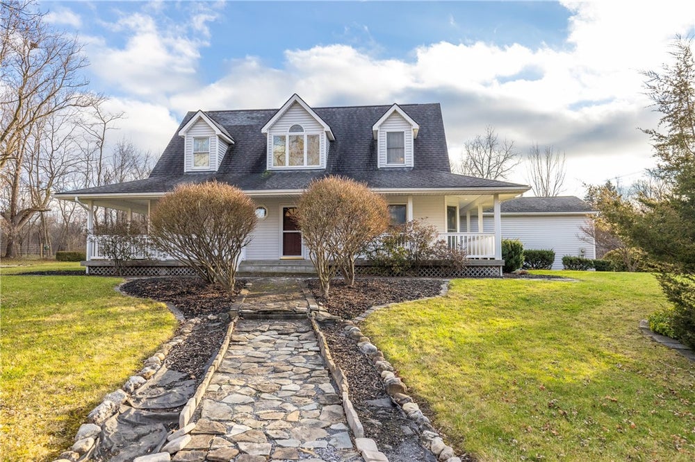 4411 State Route 364 (east Lake Rd), Canandaigua, NY 14424 BHGRE