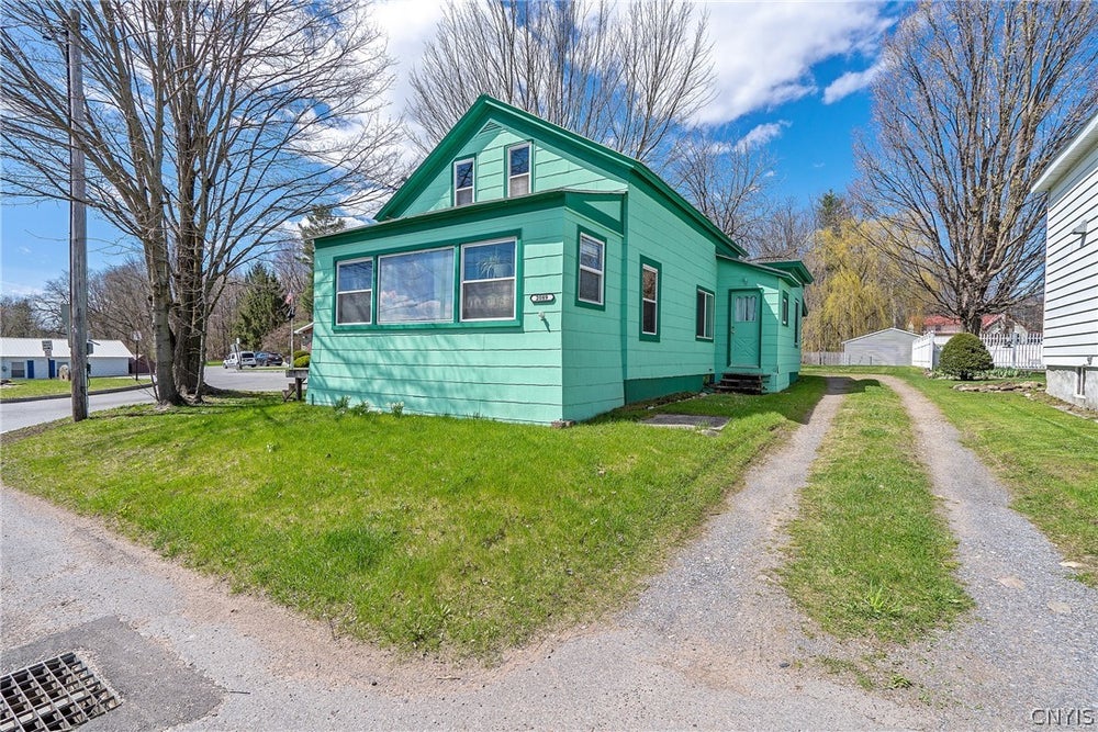 2089 State Route 49, North Bay, NY 13123 BHGRE