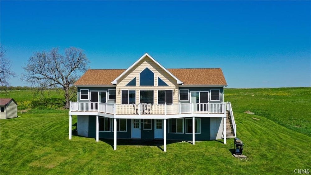 4646 Carleton Island Road 1, Cape Vincent, NY 13618 BHGRE