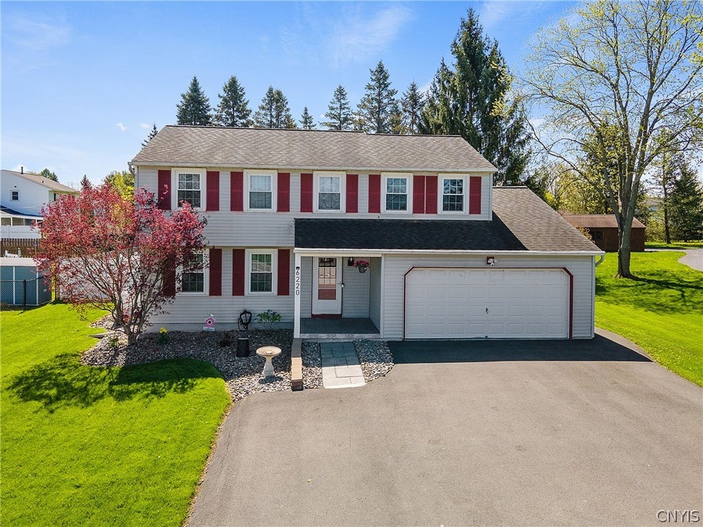 6220 Lakeshore Road, Cicero, NY 13039 BHGRE