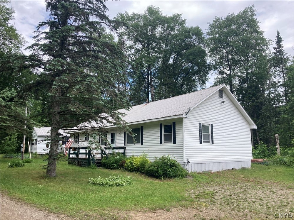 425 State Rt 8, Piseco, NY 12139 BHGRE