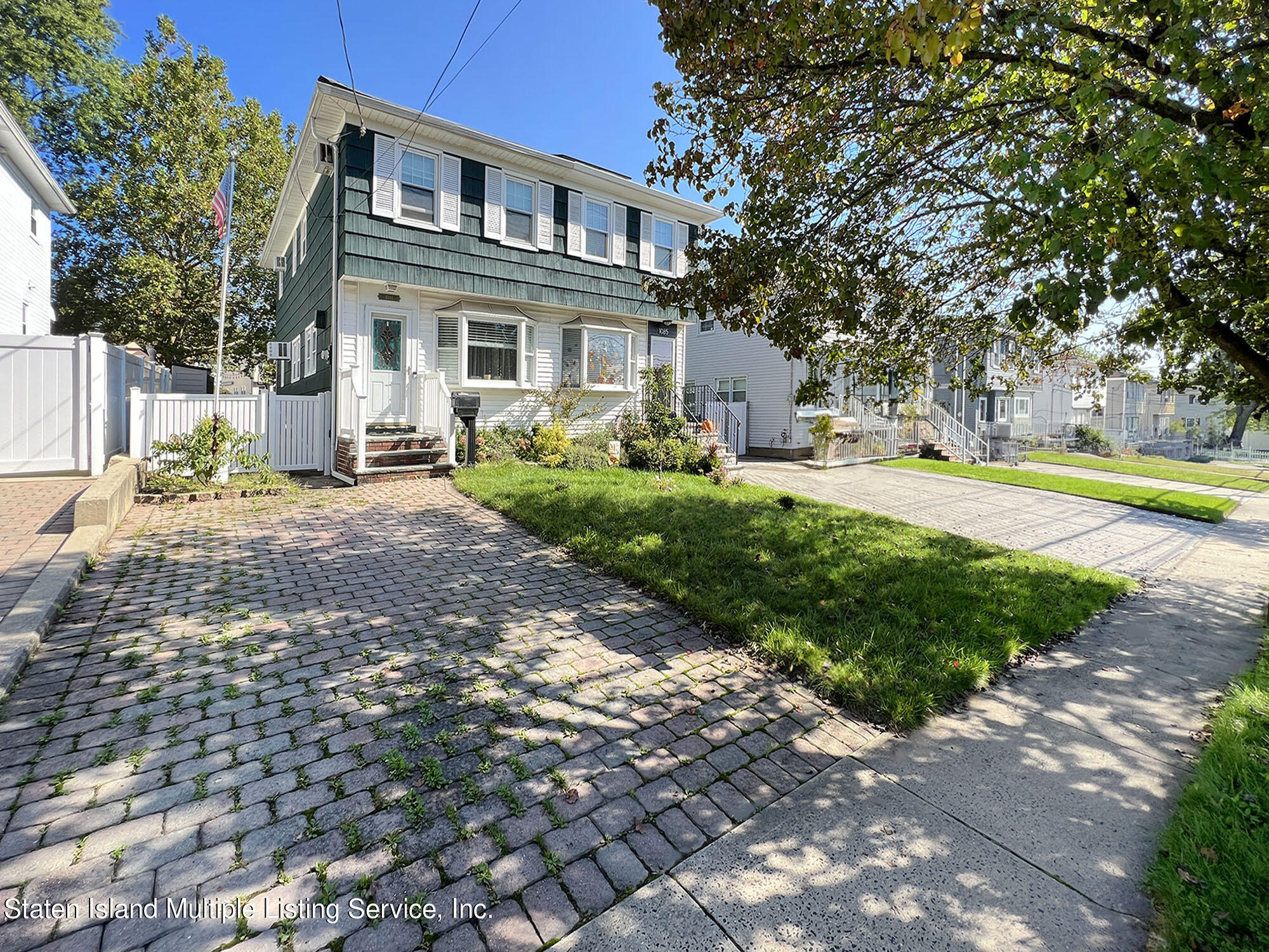 1081 Arden Avenue Staten Island NY 10312 BHGRE