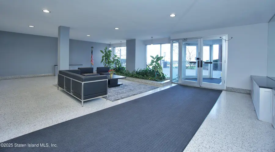 350 Richmond Terrace #7j, Staten Island, NY 10301 - Image #3