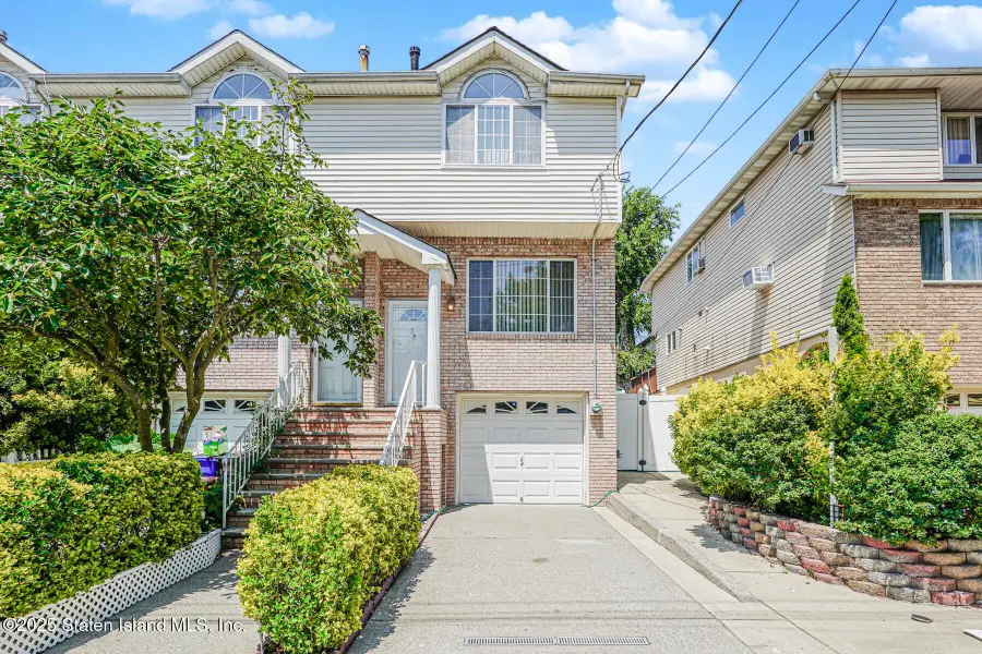 39 Winfield Avenue, Staten Island, NY 10305 - Image #2