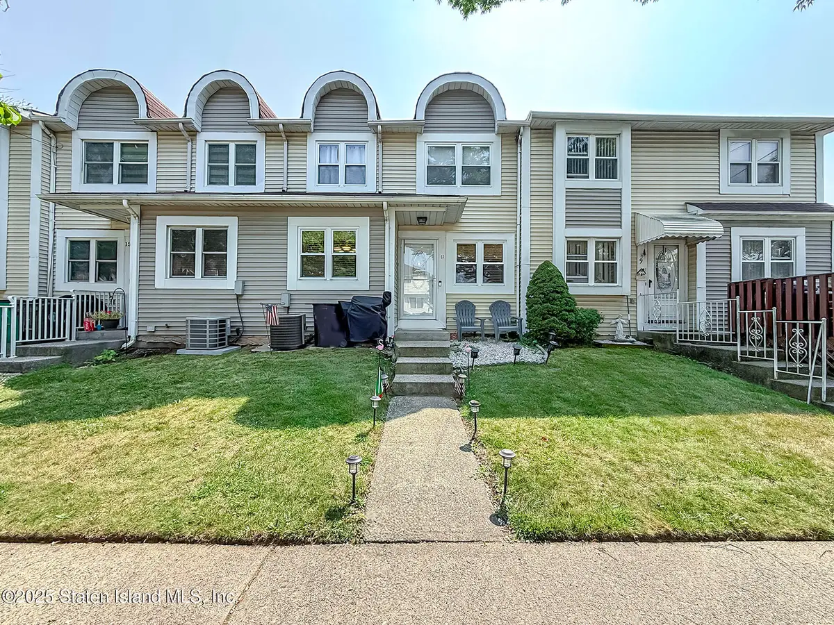 11 Cooper Terrace, Staten Island, NY 10314 - Image #1