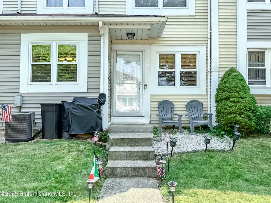 11 Cooper Terrace, Staten Island, NY 10314 - Image #2