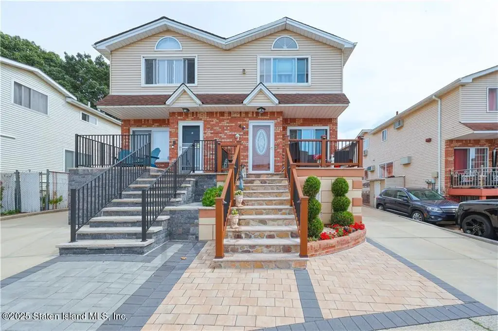 49 Lewiston Street, Staten Island, NY 10314 - Image #1