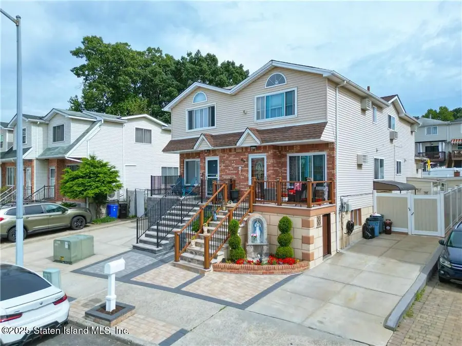 49 Lewiston Street, Staten Island, NY 10314 - Image #2
