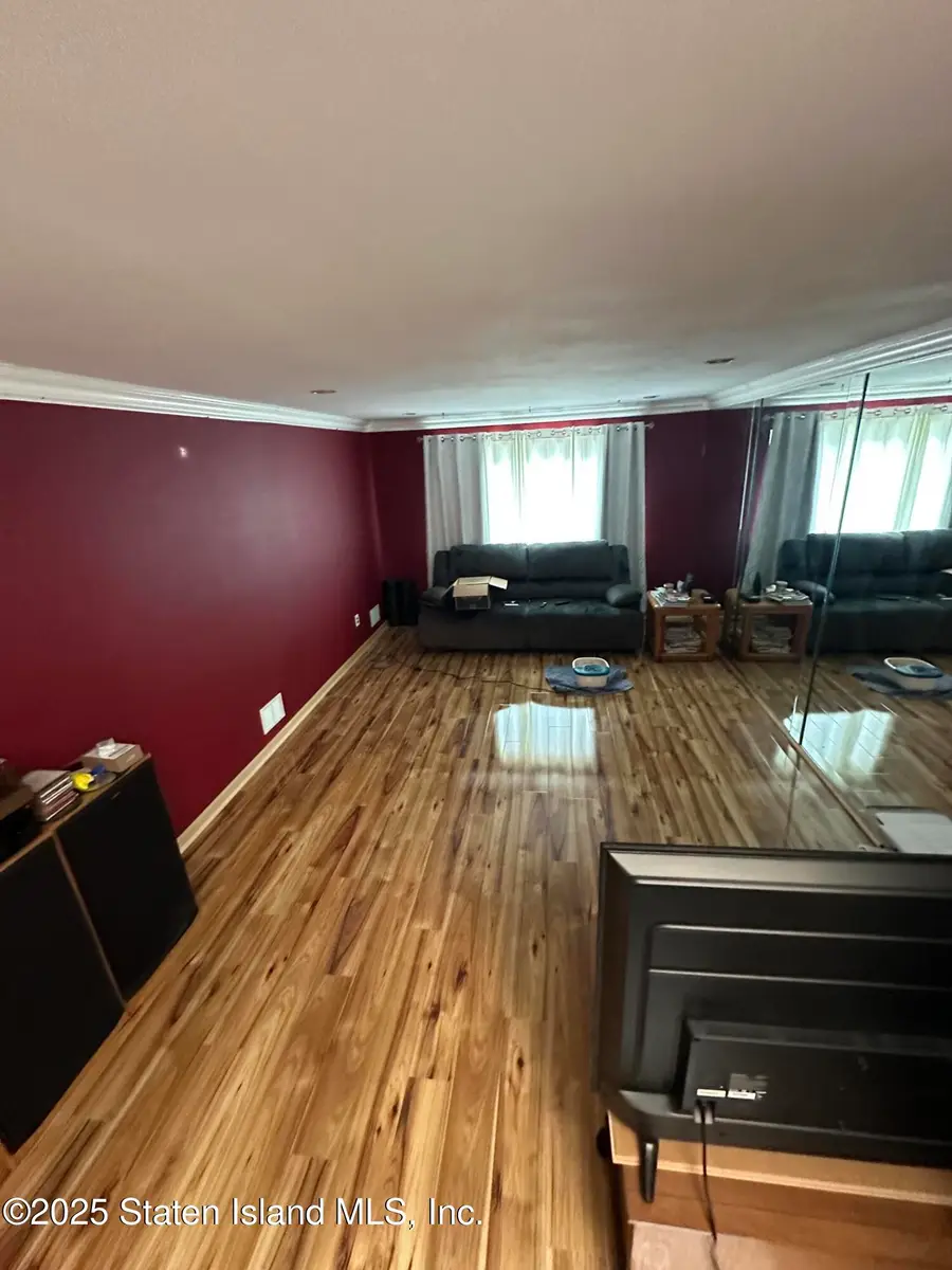 6 Dogwood Drive, Staten Island, NY 10312 - Image #2