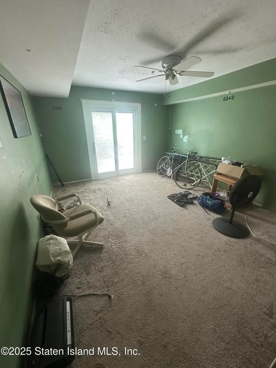 6 Dogwood Drive, Staten Island, NY 10312 - Image #3