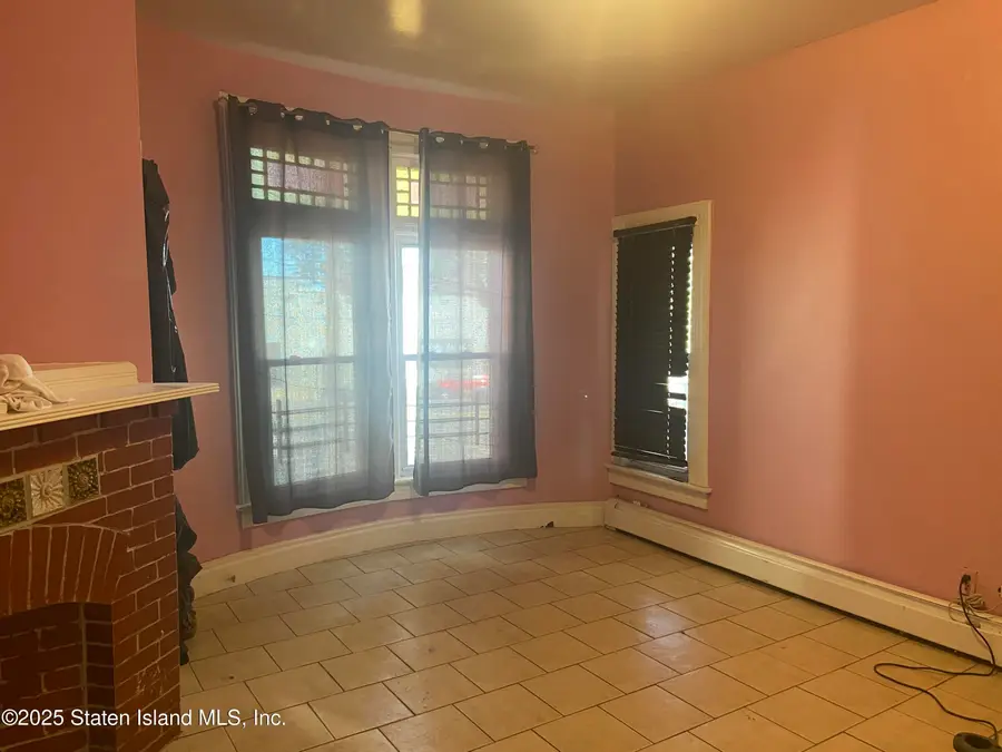 214 Bay Street, Staten Island, NY 10301 - Image #3