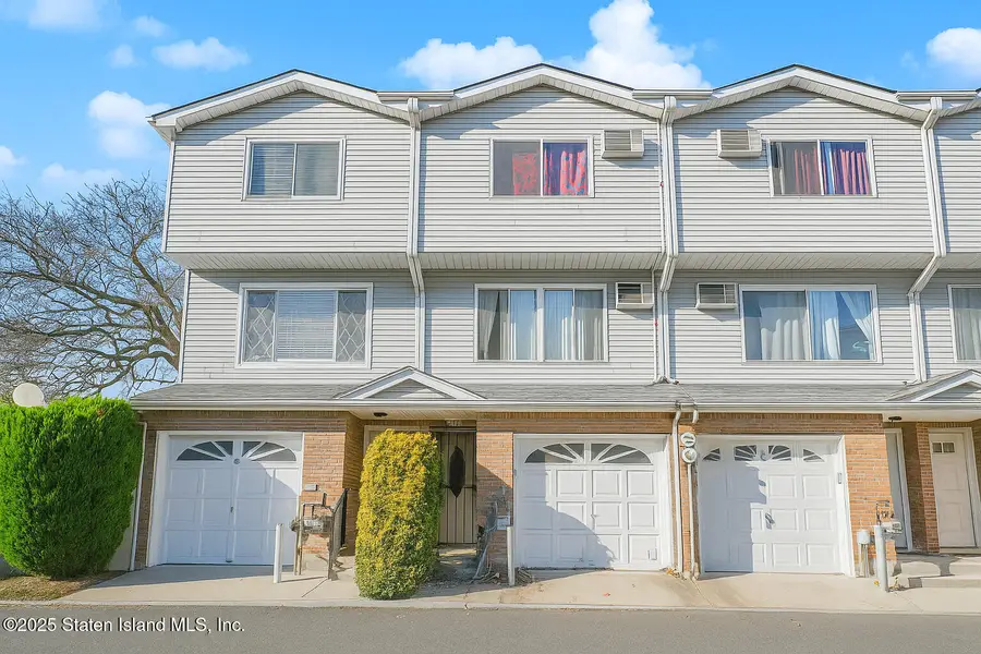 12 Saccheri Court, Staten Island, NY 10308 - Image #3