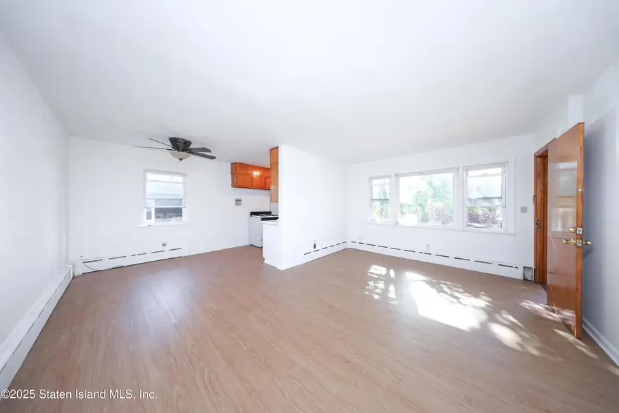 11 Jerome Avenue, Staten Island, NY 10305 - Image #3