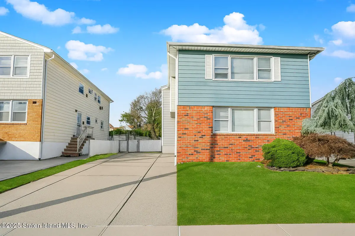 470 Livermore Avenue, Staten Island, NY 10314 - Image #1