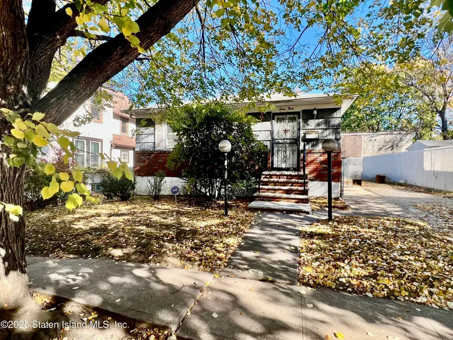 43 Andros Avenue, Staten Island, NY 10303 - Image #2