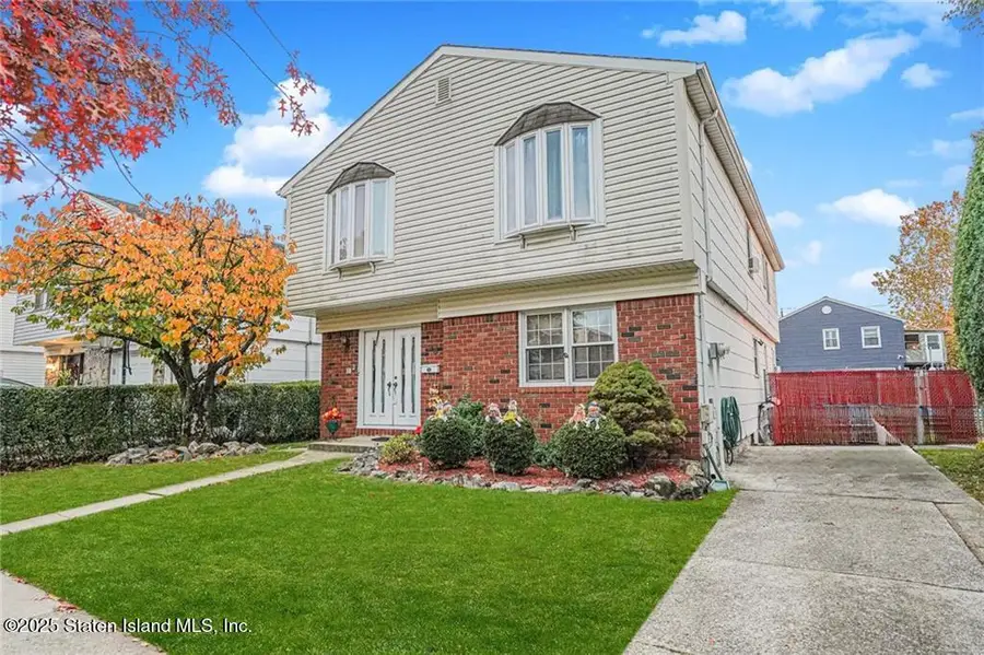 38 Bleeker Place, Staten Island, NY 10314 - Image #2