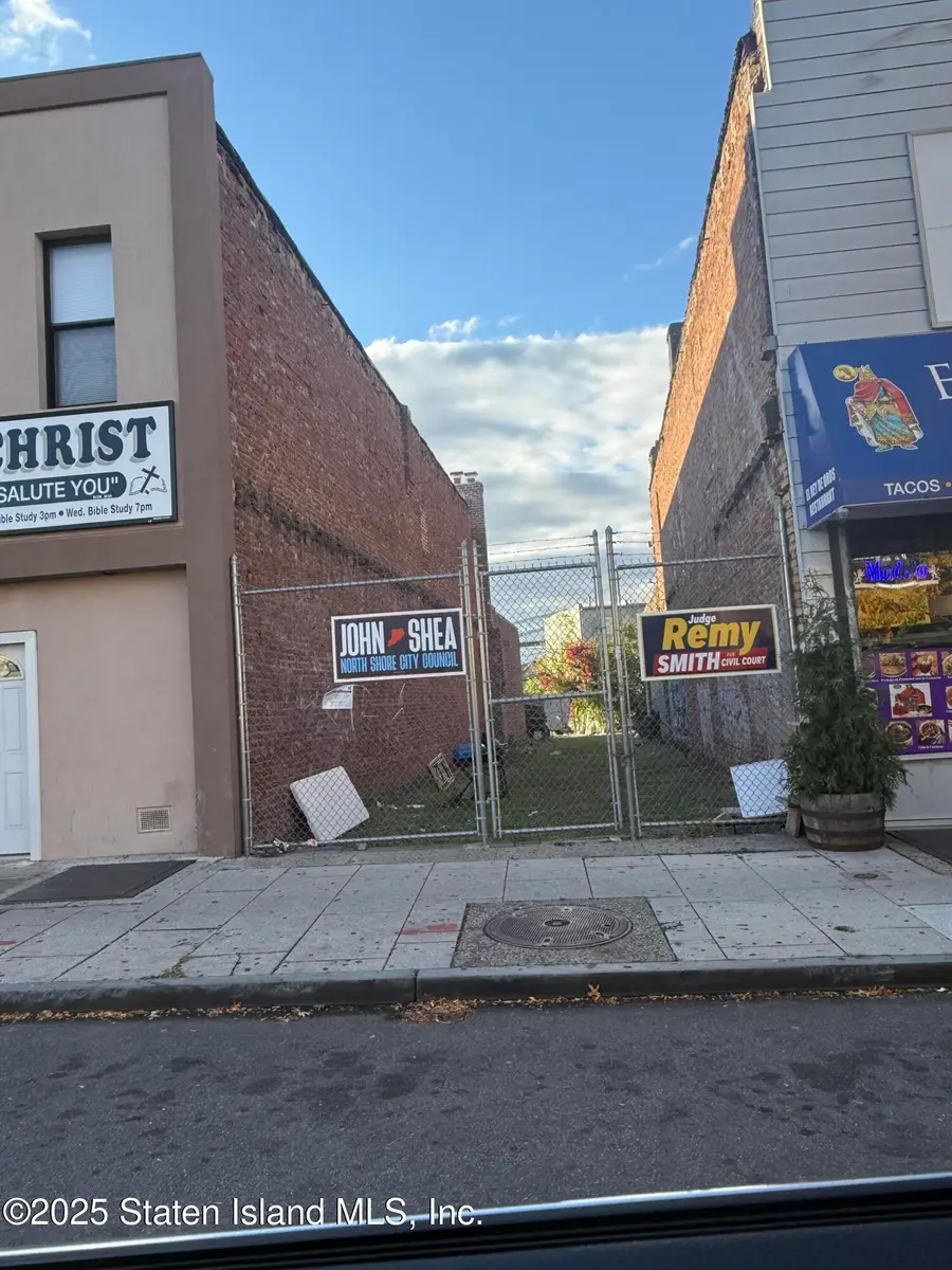 152 Port Richmond Avenue, Staten Island, NY 10302 - Image #2