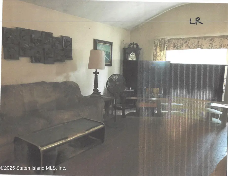 610 Woodrow Road, Staten Island, NY 10312 - Image #2